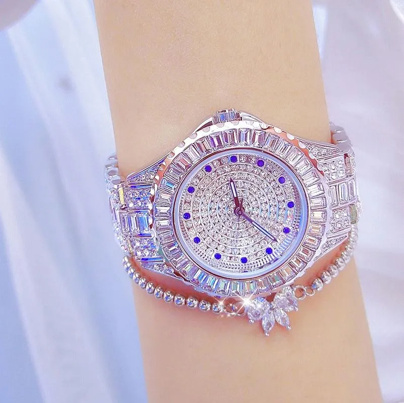 Diamond-inlaid Women Chain Watch - Elegant Jewelry